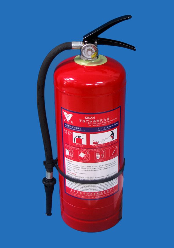 乐鱼:消防器材实拍灭火器元素PNG(图1)